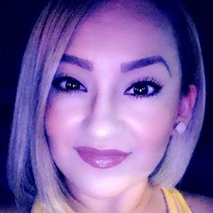 Meet your Posher, Claudia